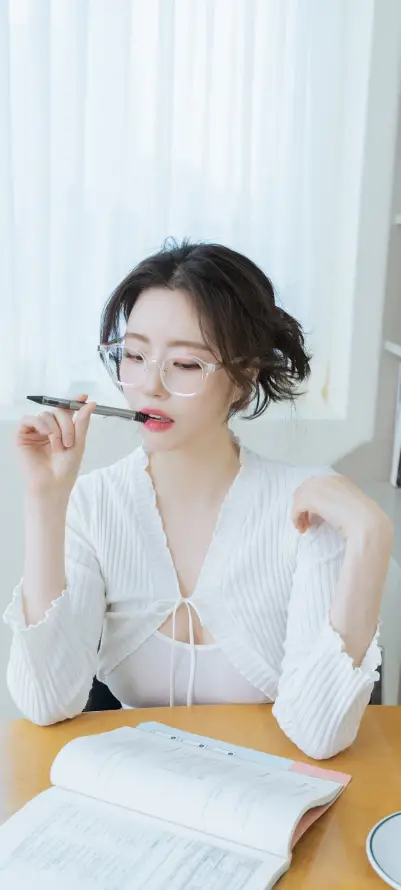 开心娱乐app最新版_中文字幕人妻第一区_中文字幕无码久久精品